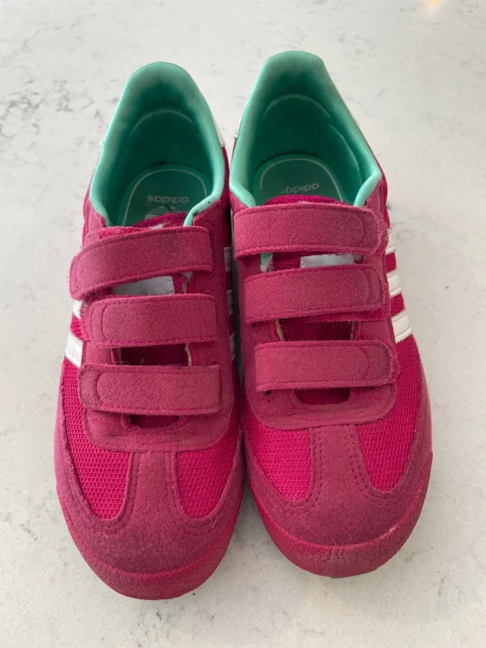 KIDS' ADIDAS DRAGON SNEAKERS IN RASPBERRY & GREEN SIZE 3!